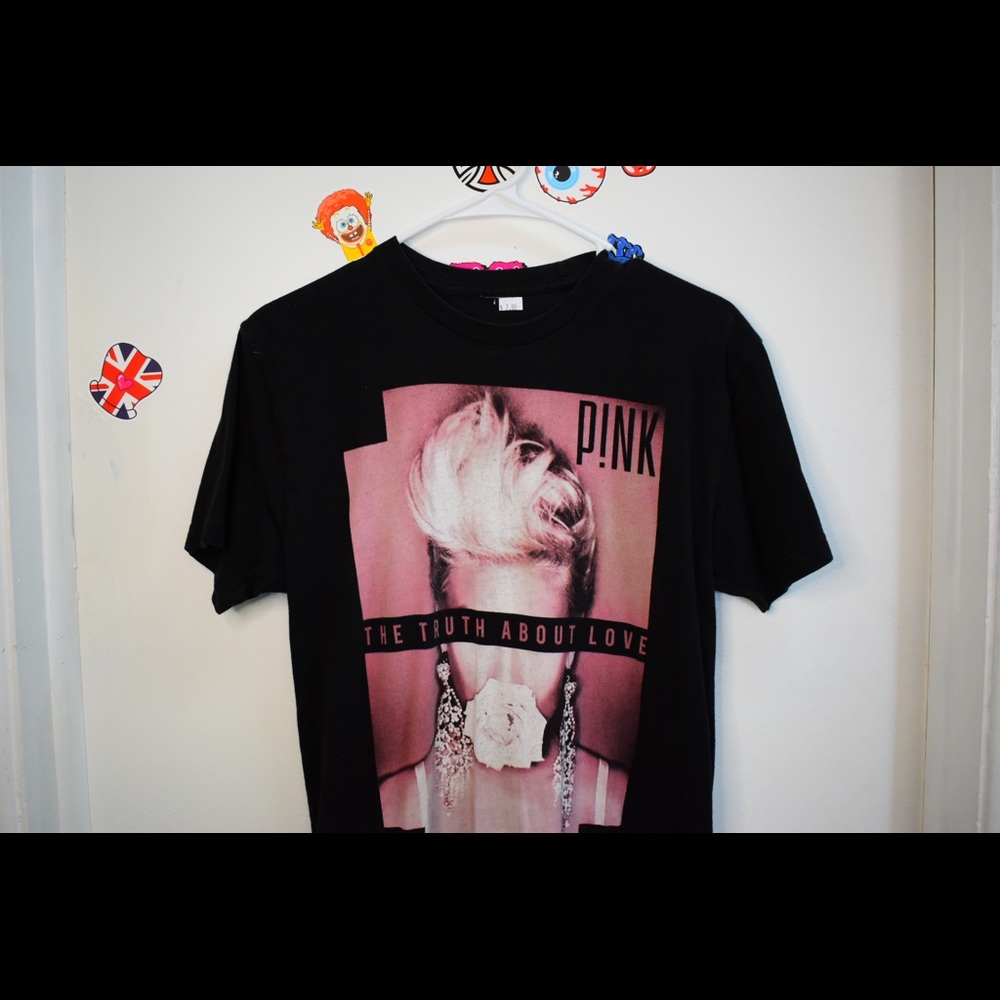 P!nk T-shirt